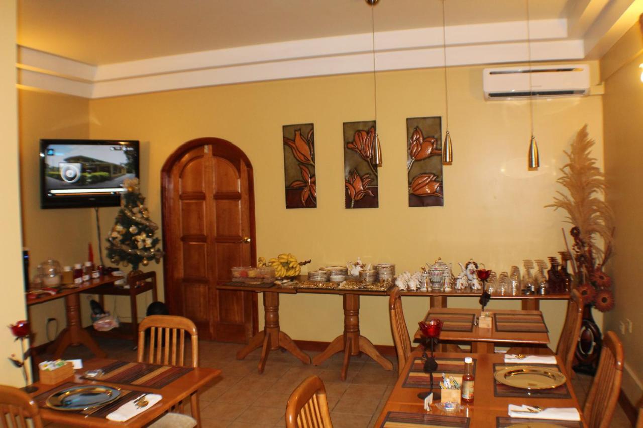 Native Abode Bed & Breakfast Bon Accord Village Bagian luar foto
